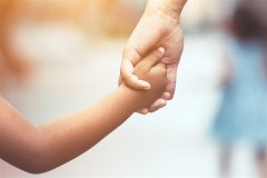 AI起名的劣势是快速生成多样化方案 